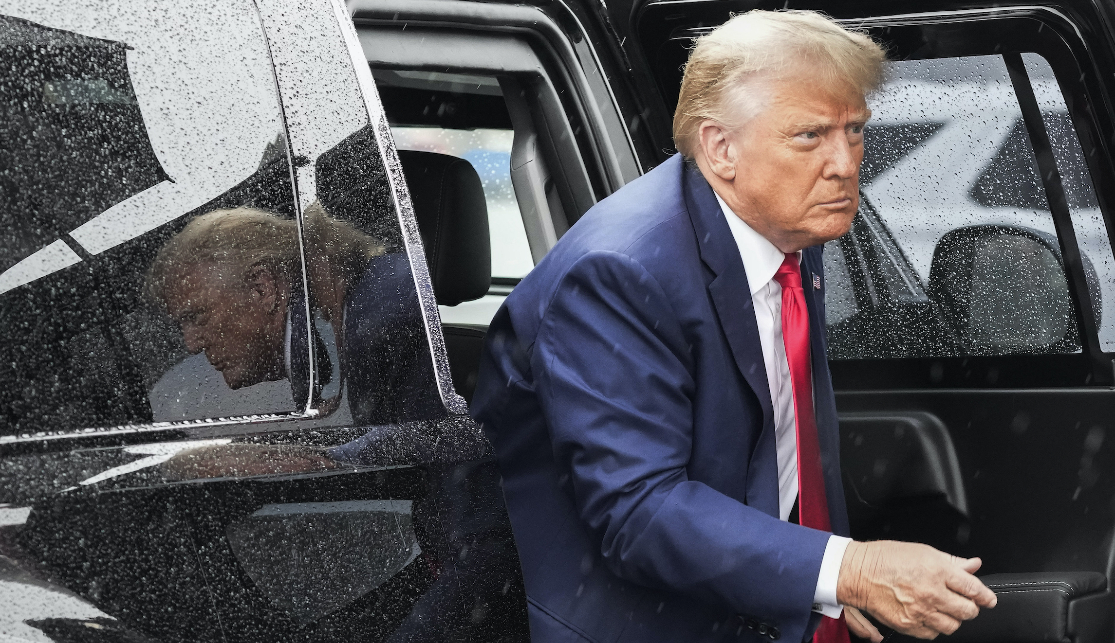 Most Republicans would vote for an imprisoned Donald Trump, poll says