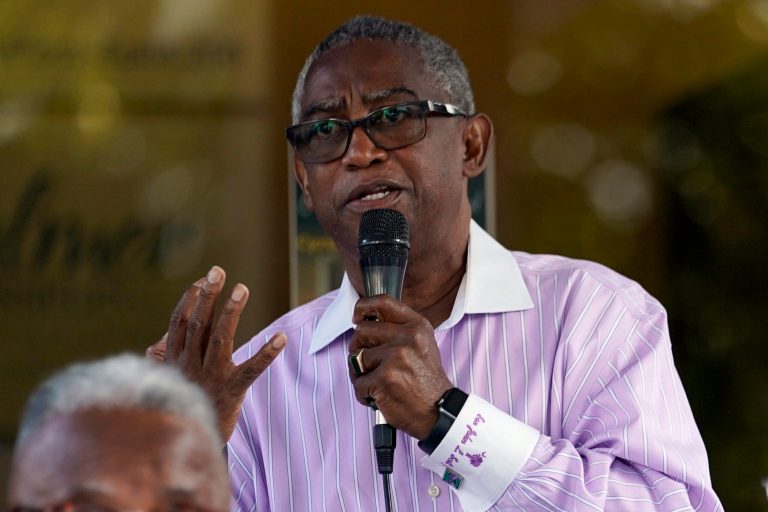 John Scott dead: South Carolina state senator dies at 69