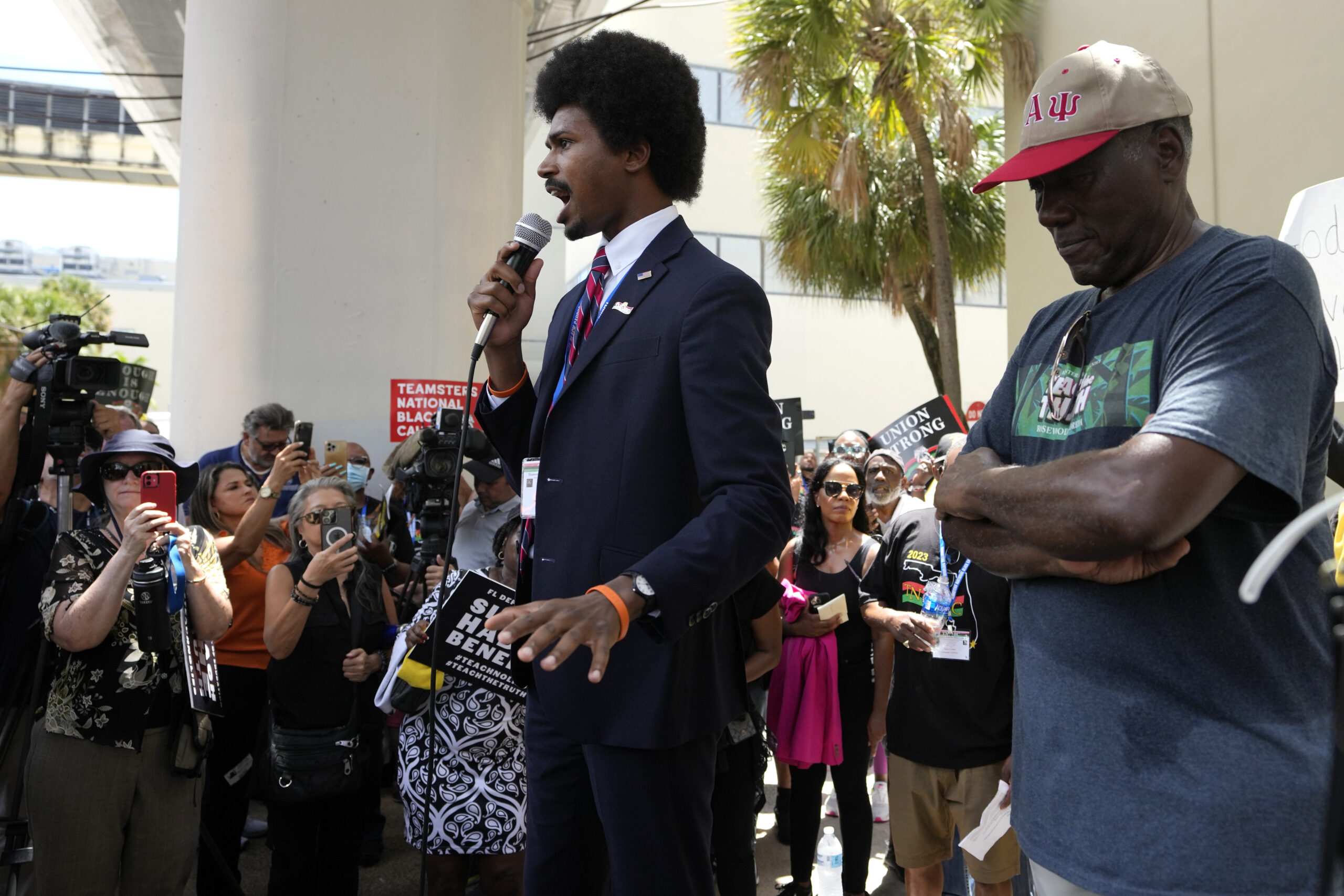 Tennessee’s Justin Pearson protests education policy in Florida