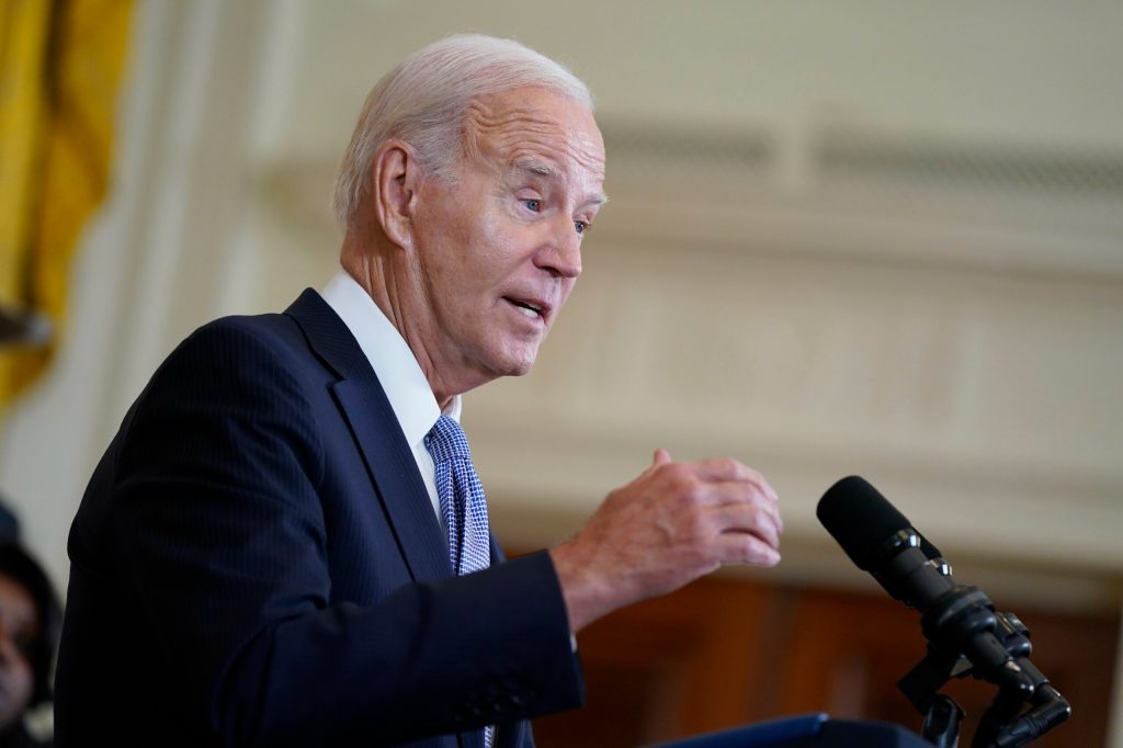 Biden struggles to boost economic approval as he promotes ‘Bidenomics’: Poll