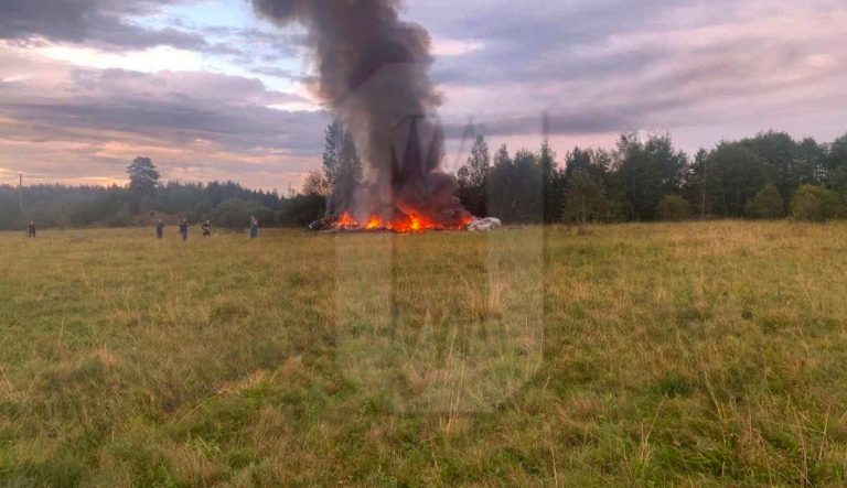 Who were the other passengers aboard Prigozhin’s crashed plane?