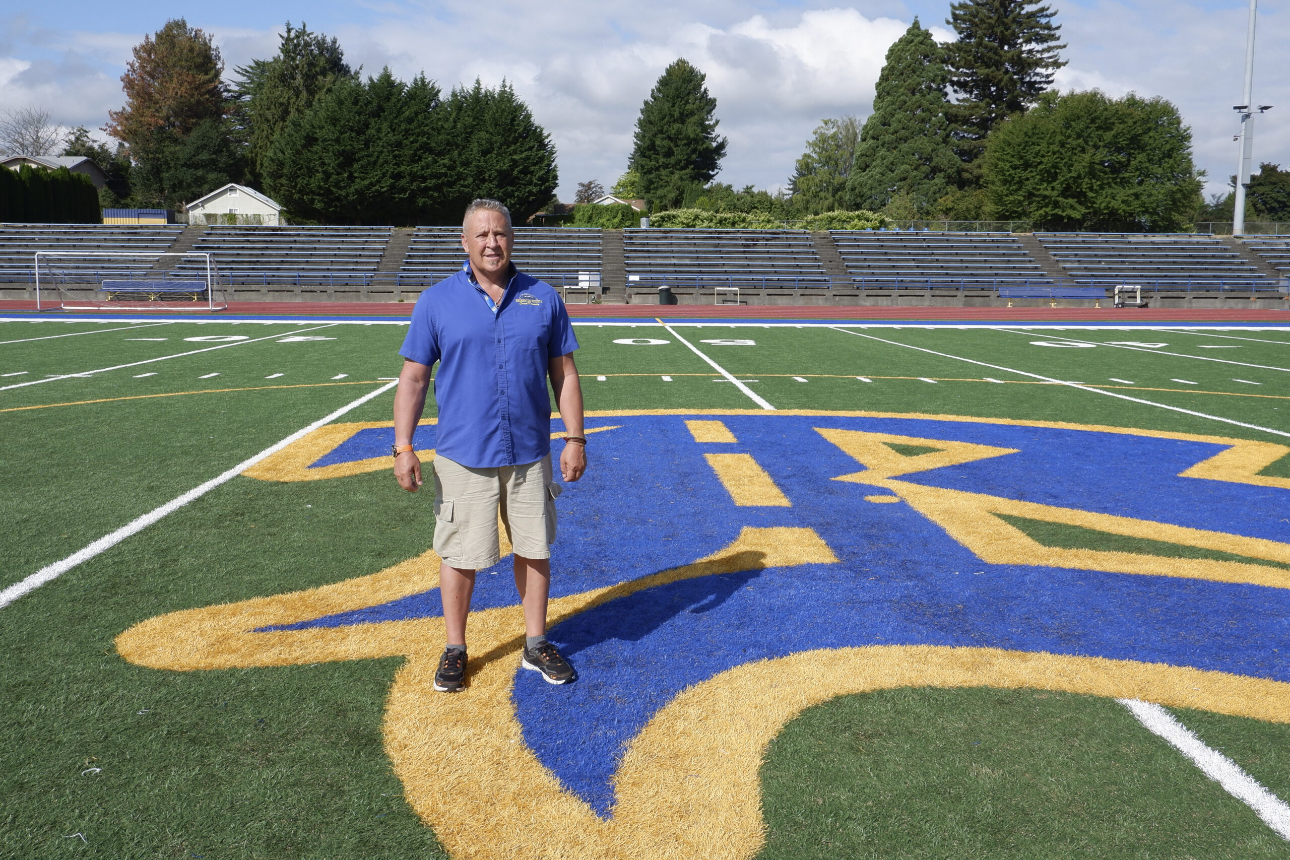 Praying football coach Joe Kennedy quits after first game back following Supreme Court victory