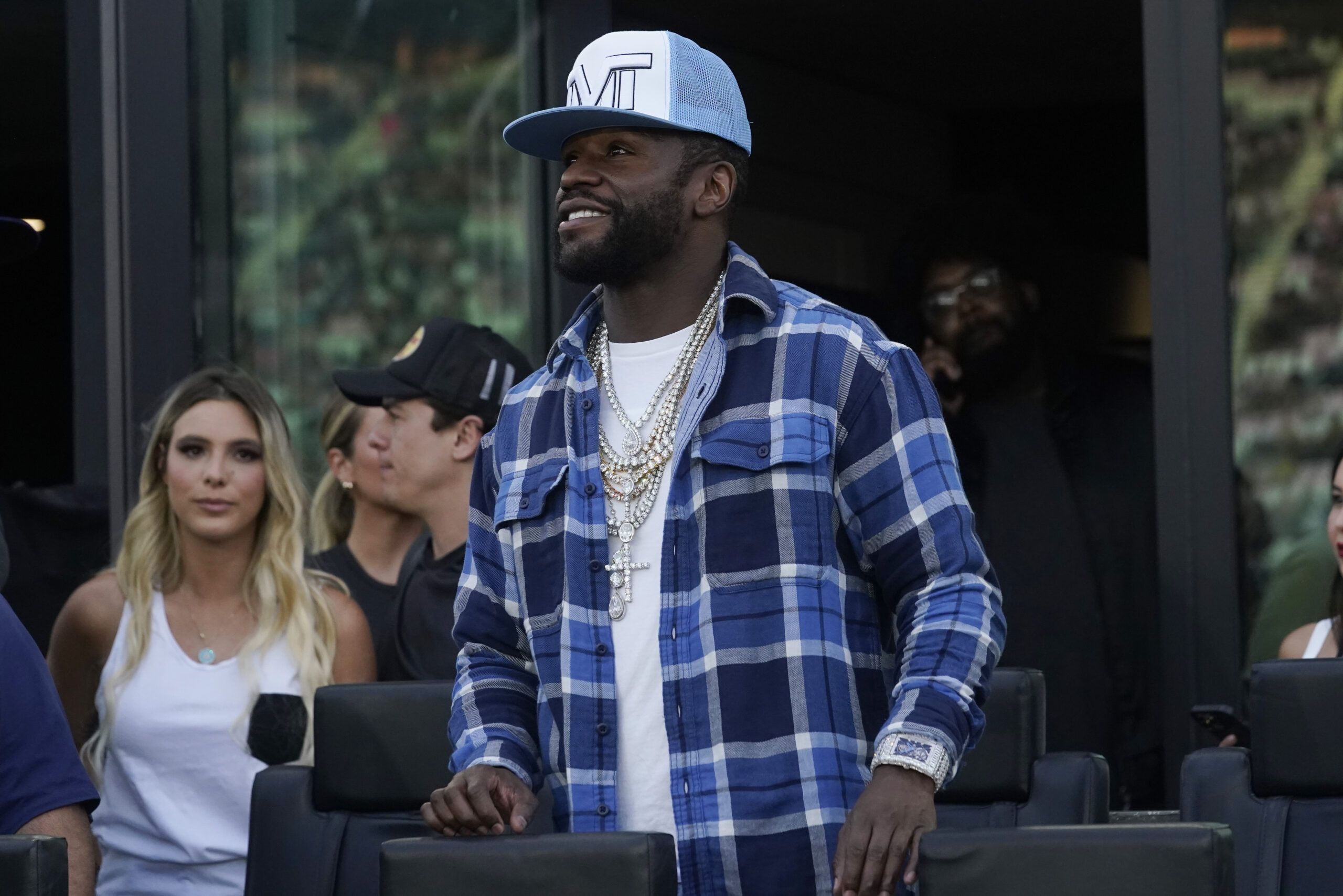 Israel war: Floyd Mayweather sending his private plane to Israel with supplies: Report
