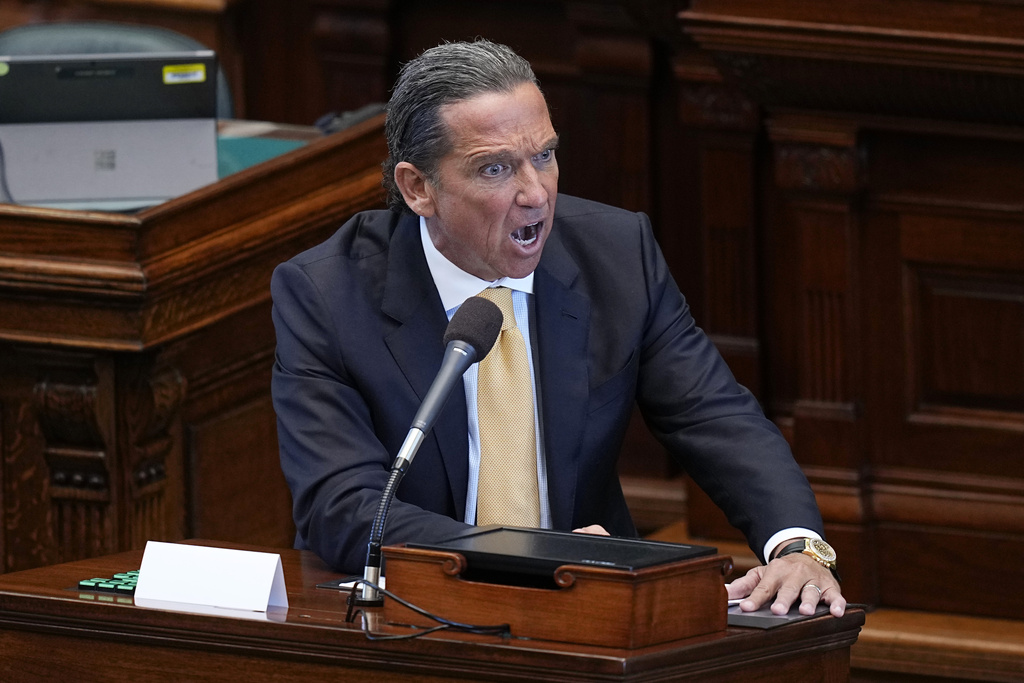 Ken Paxton’s impeachment trial attorney Tony Buzbee complains about facial tan