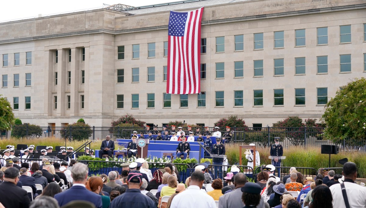 Pentagon honors victims of 9/11 on anniversary