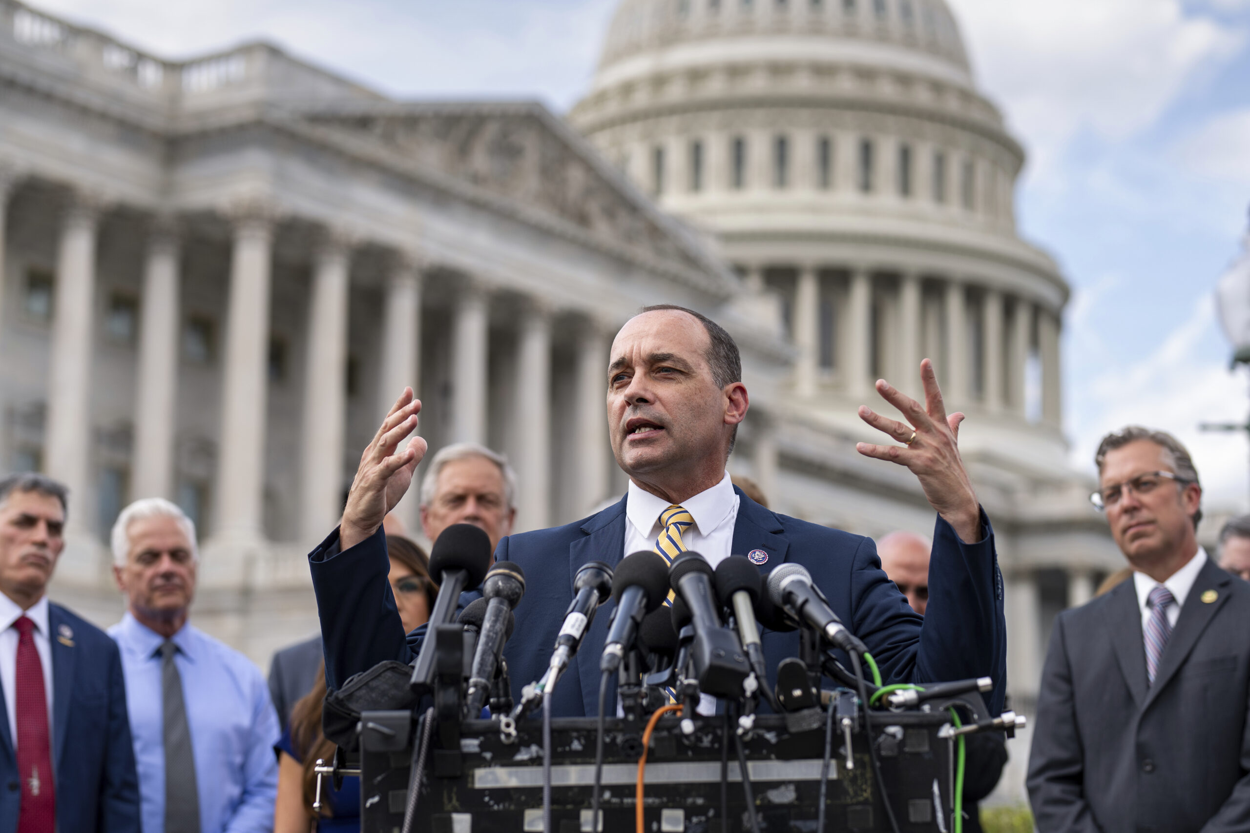 GOP congressman introduces bill to block funding for colleges mandating COVID vaccine