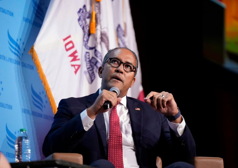 Hurd leaps ahead in 2024 election with proposed plan for ‘harnessing’ AI