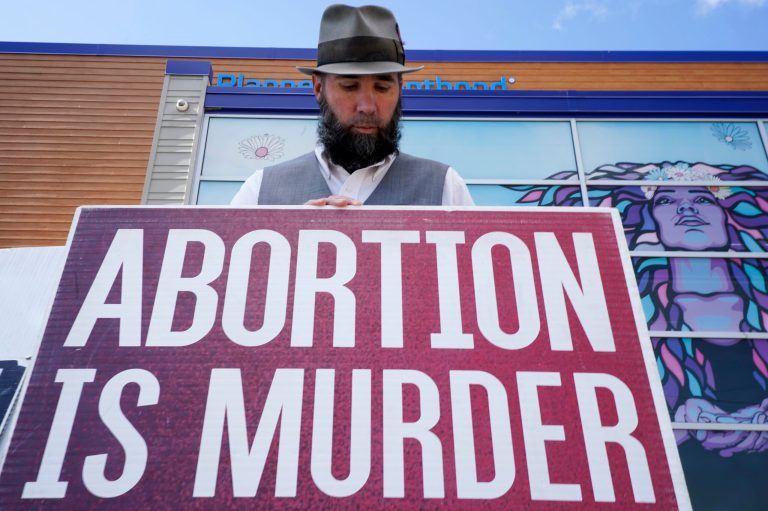 Wisconsin anti-abortion group challenges medical licenses of abortion doctors
