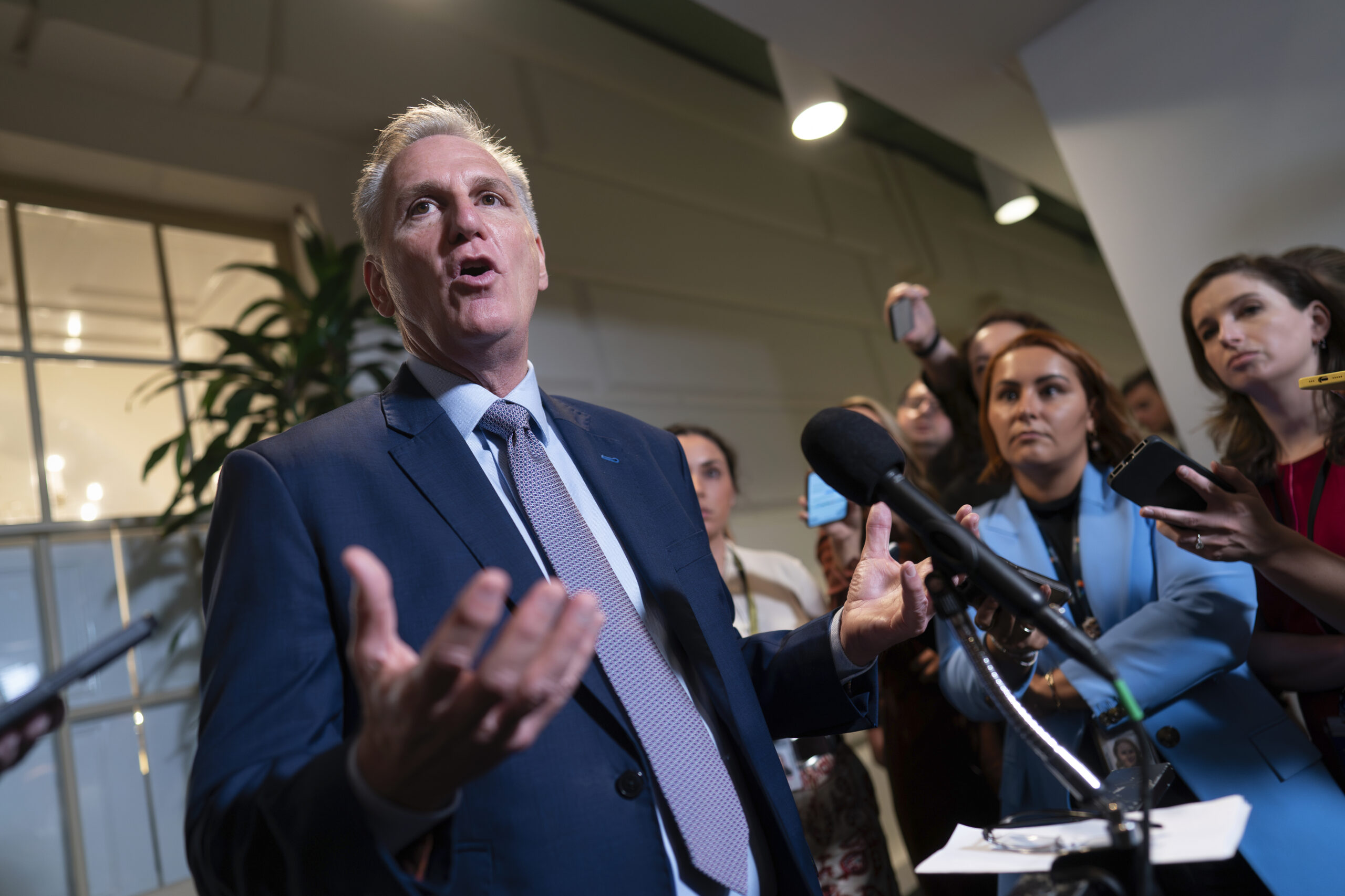 House fails to advance defense spending bill as government shutdown looms