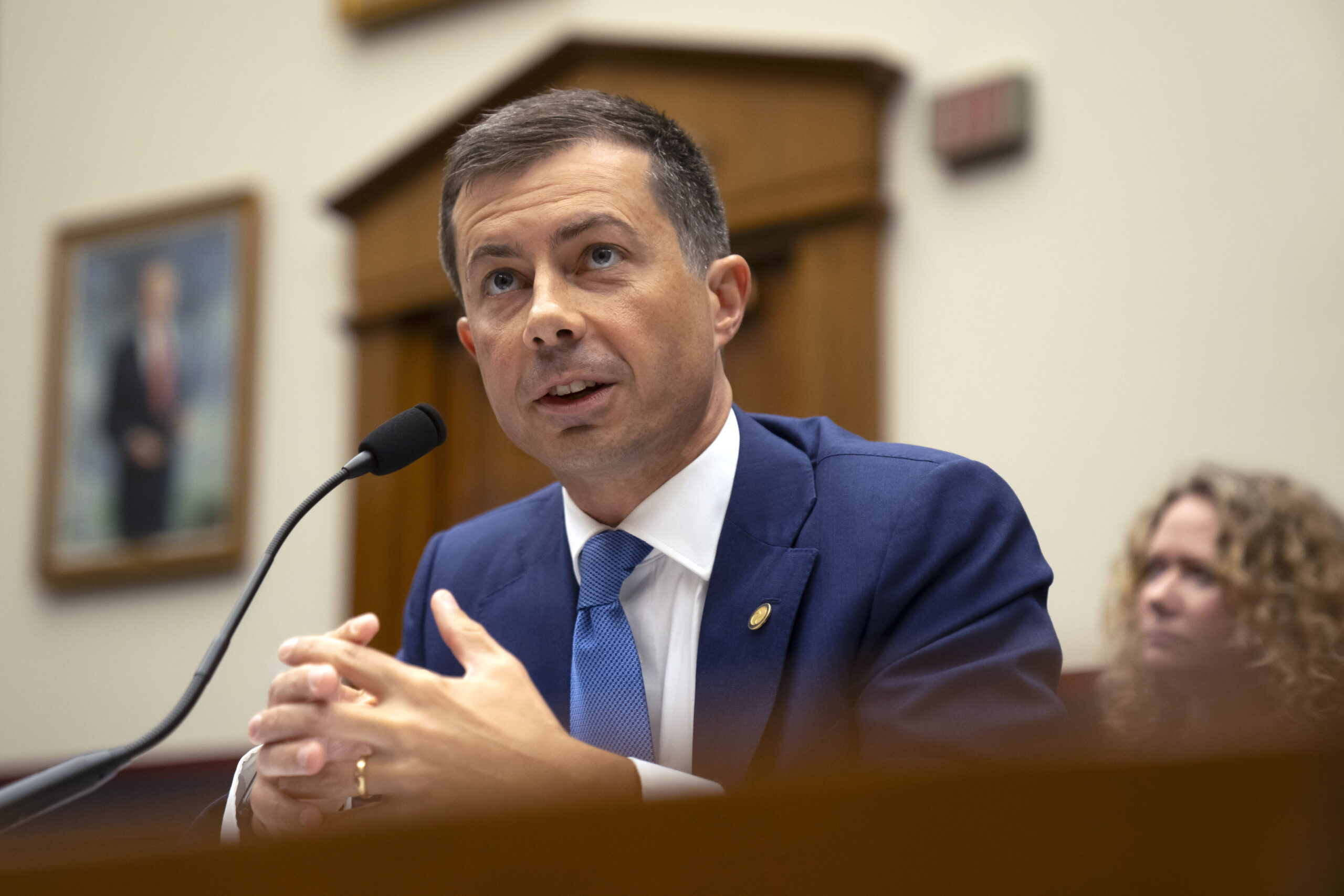 Buttigieg dodges question on if Biden administration was ‘caught off-guard’ on latest migrant surge