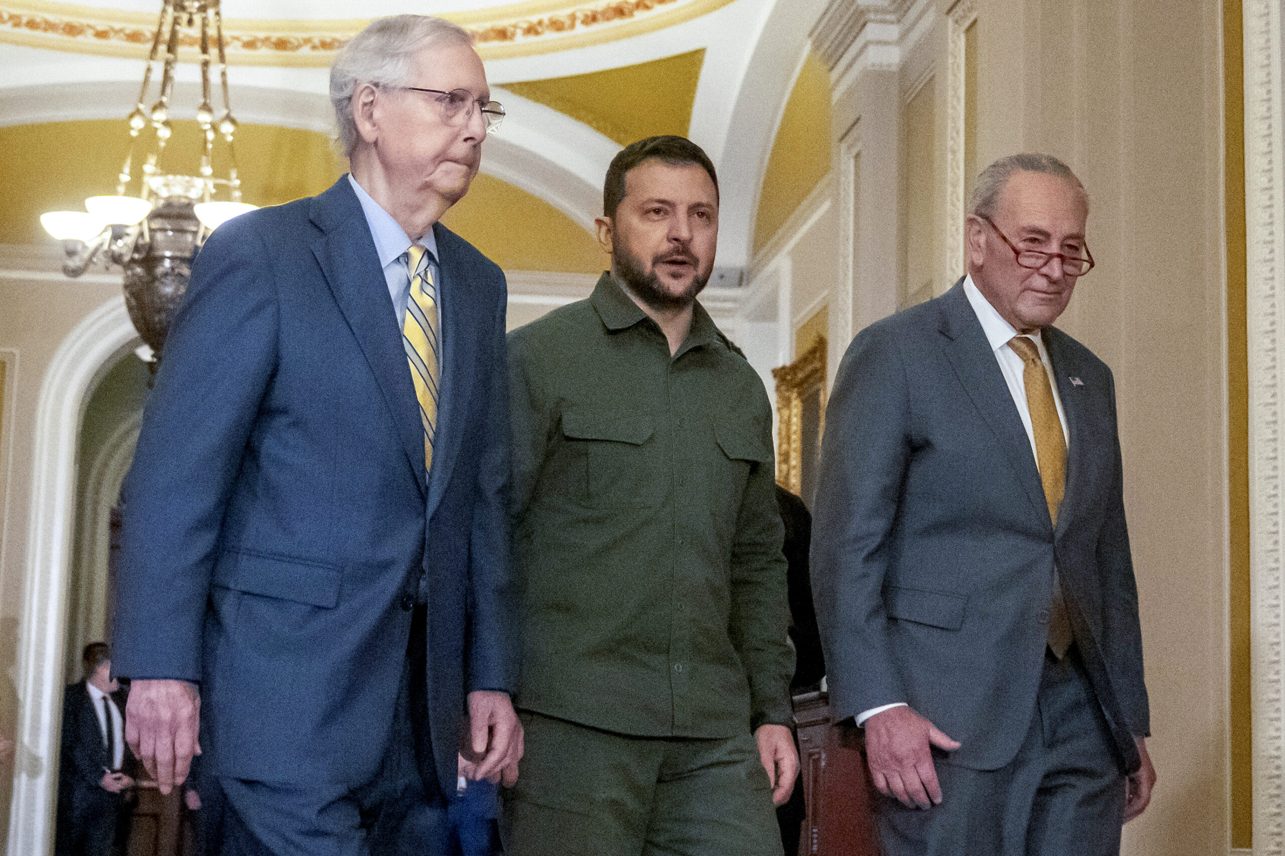 Biden administration announces new aid for Ukraine during Zelensky visit