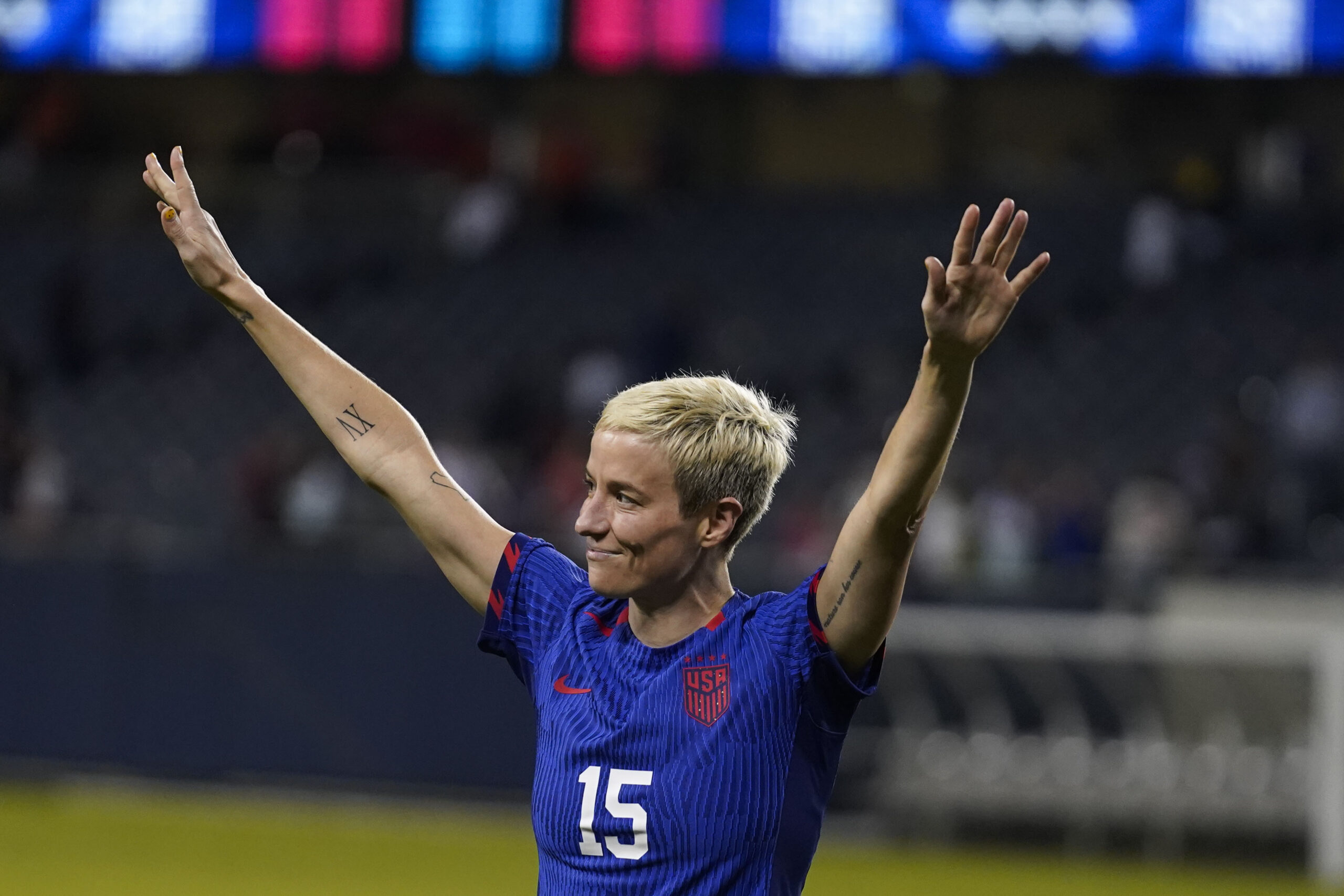 Megan Rapinoe opted not to sing national anthem at her final soccer match