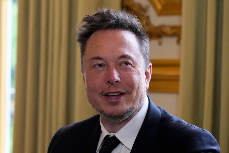 Elon Musk goes to the border and leaves stunned: ‘Complete madness’