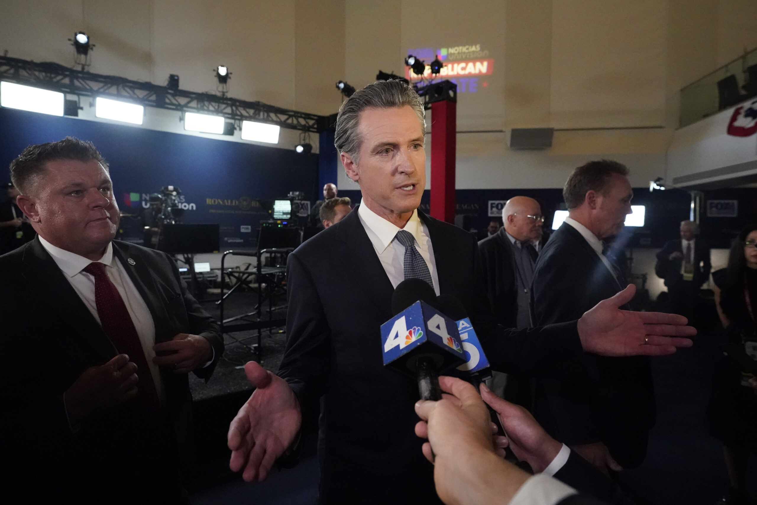 Newsom denies that he is plotting to replace Biden as president
