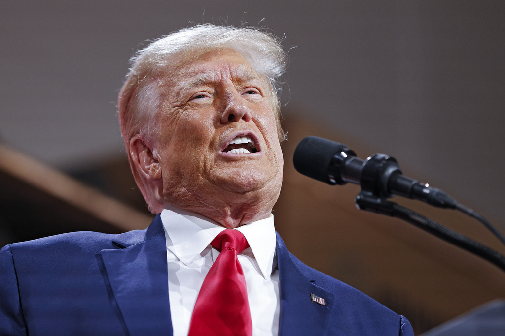 Trump loses last-ditch bid to delay New York civil fraud trial