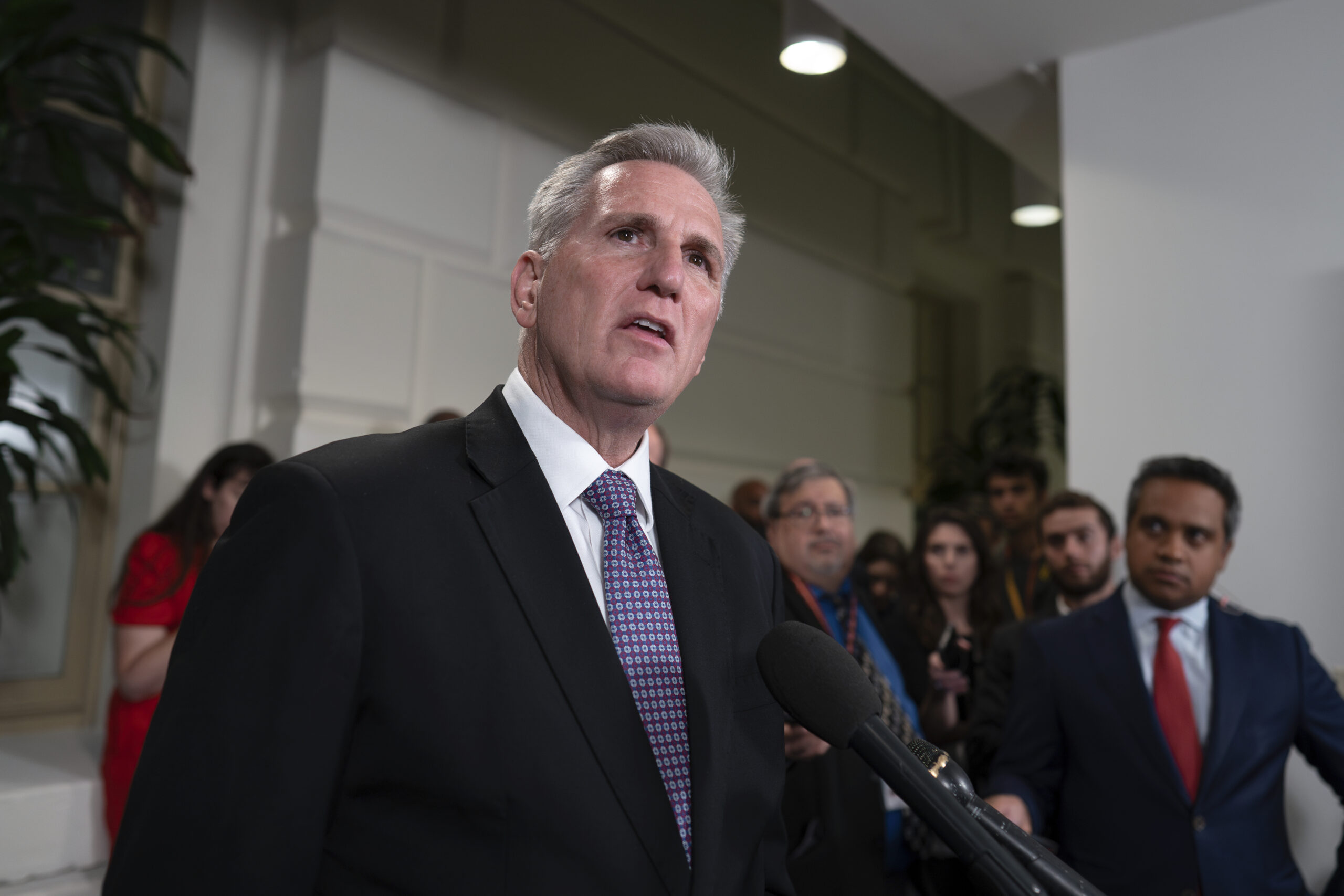 House passes 45-day continuing resolution, sending bill to Senate hours before shutdown