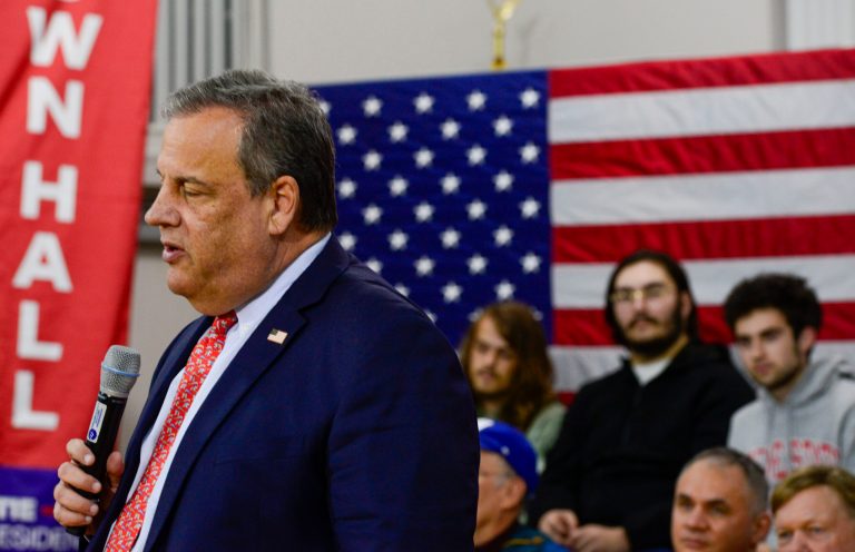 Republican presidential candidate Chris Christie holds a 
