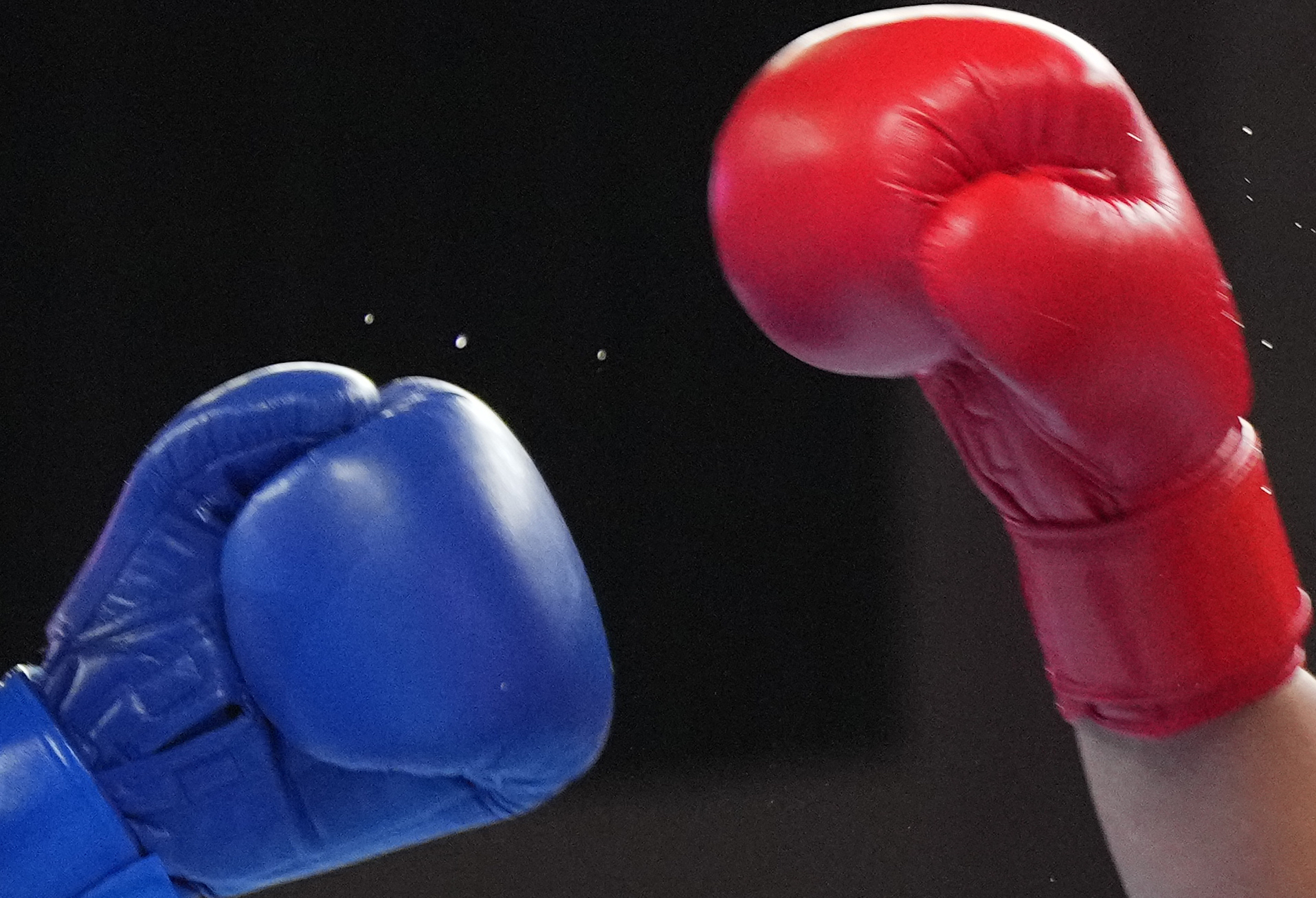 Women’s boxing world champion pulls no punches when it comes to transgender athletes