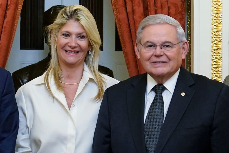 Bob Menendez flirting with reelection worries Democrats about future seat
