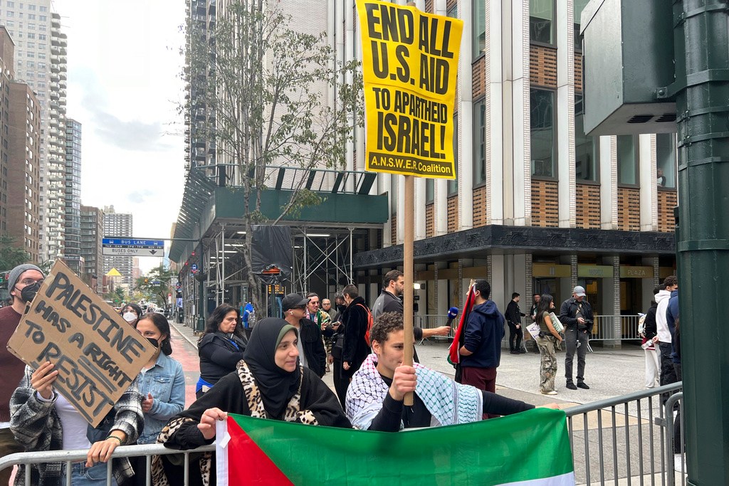 Israel war: Columbia University student group says Hamas terrorist attacks were justified