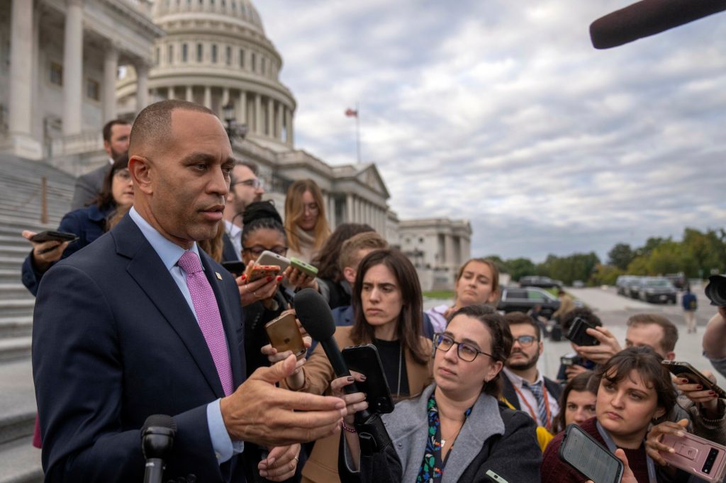 Jeffries predicts bipartisan speaker talks ‘can accelerate’ after Jordan stalls