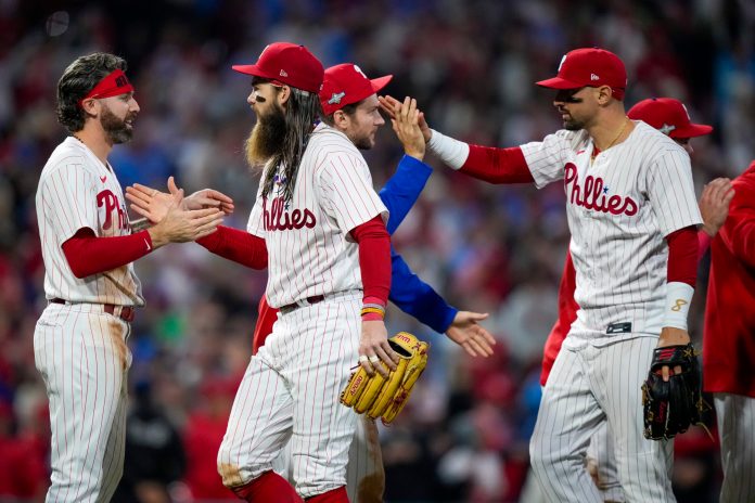 Philadelphia Phillies honor police officers during NLDS and NLCS playoff games