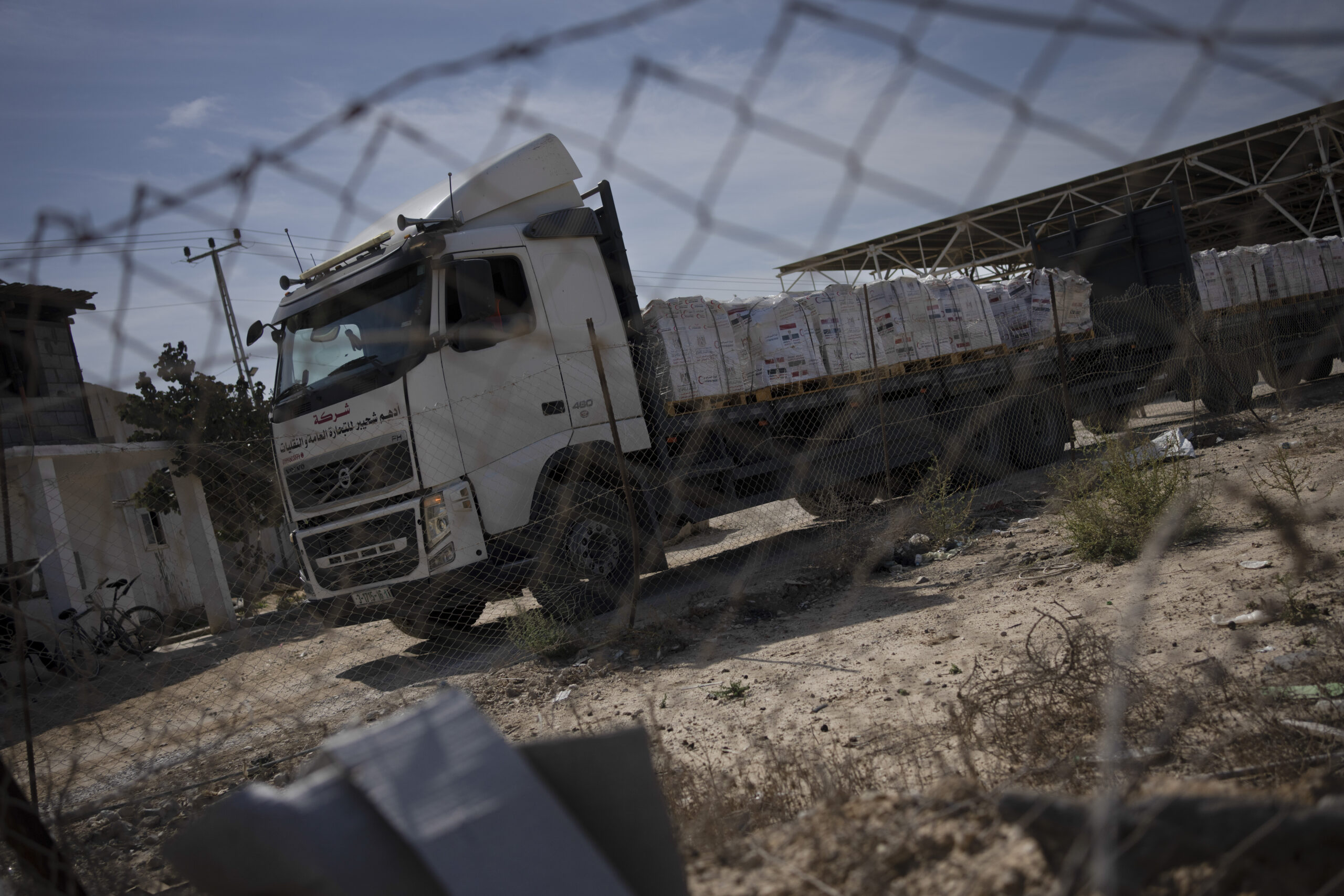 Israel war: Egypt opens temporary aid supply route into Gaza