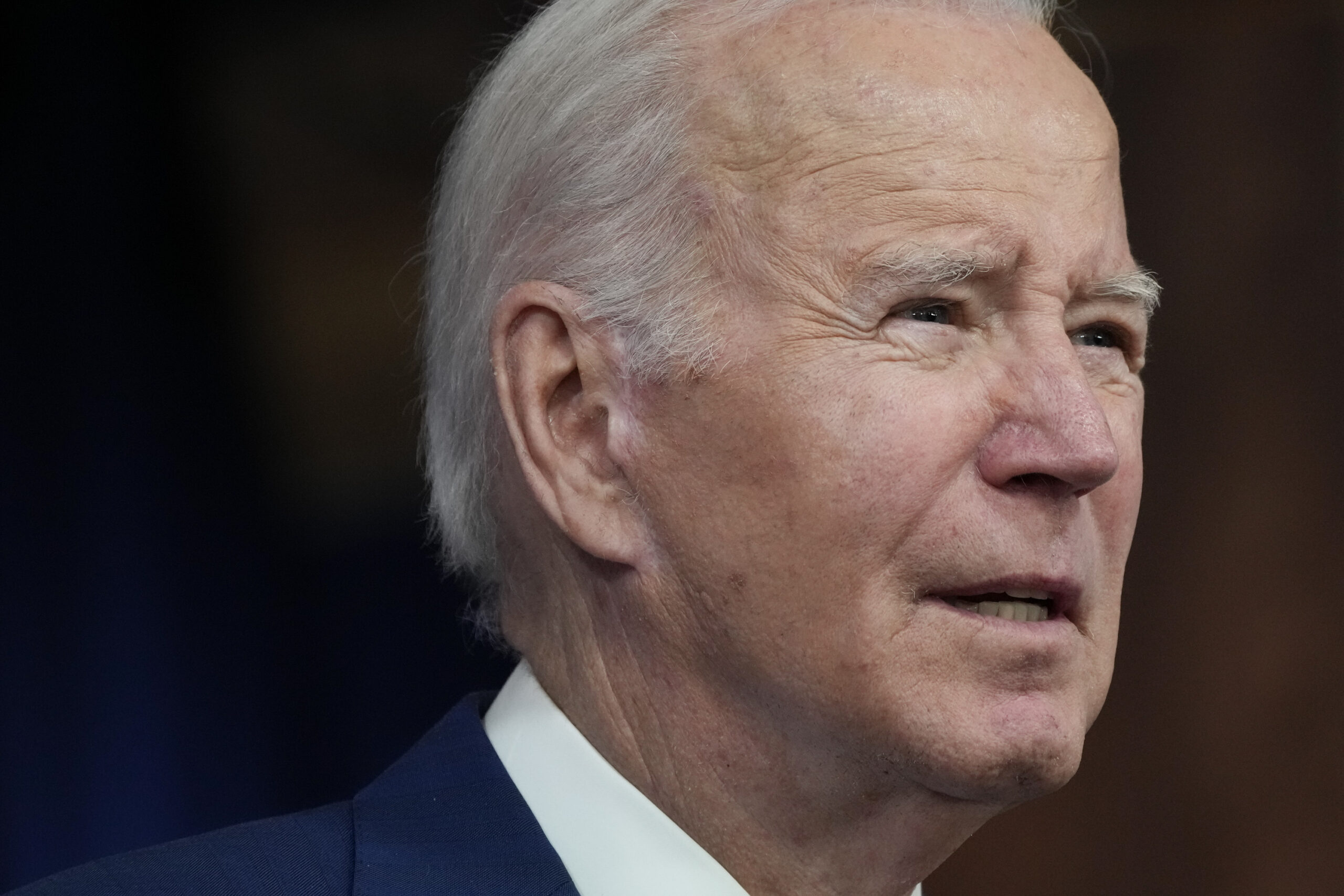 U.S. posts $1.7 trillion deficit despite warnings about unsustainable fiscal path