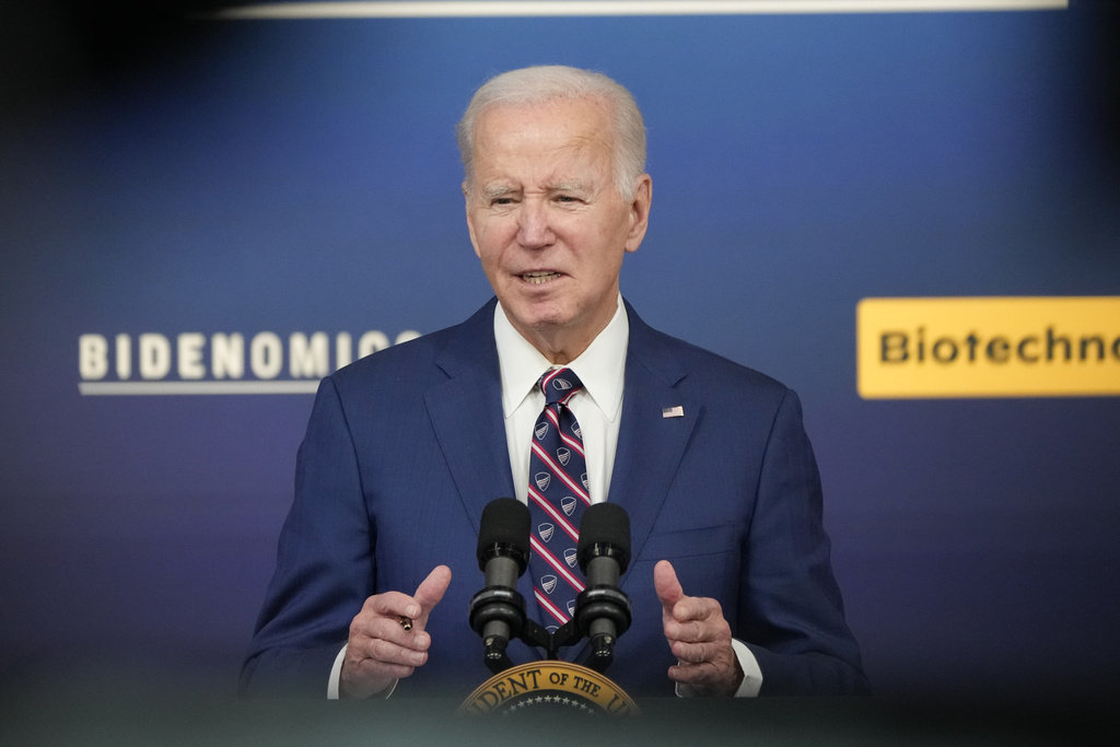 Why are Democrats losing ground with black voters? The economy, stupid