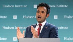 GOP presidential hopefuls call for mental hospitals following Maine shooting