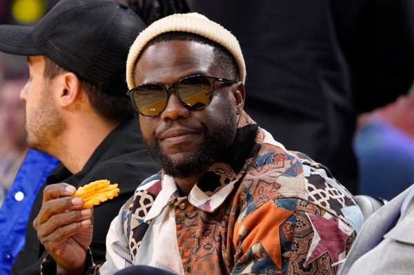 Kevin Hart to receive Mark Twain Prize for lifetime achievement in comedy