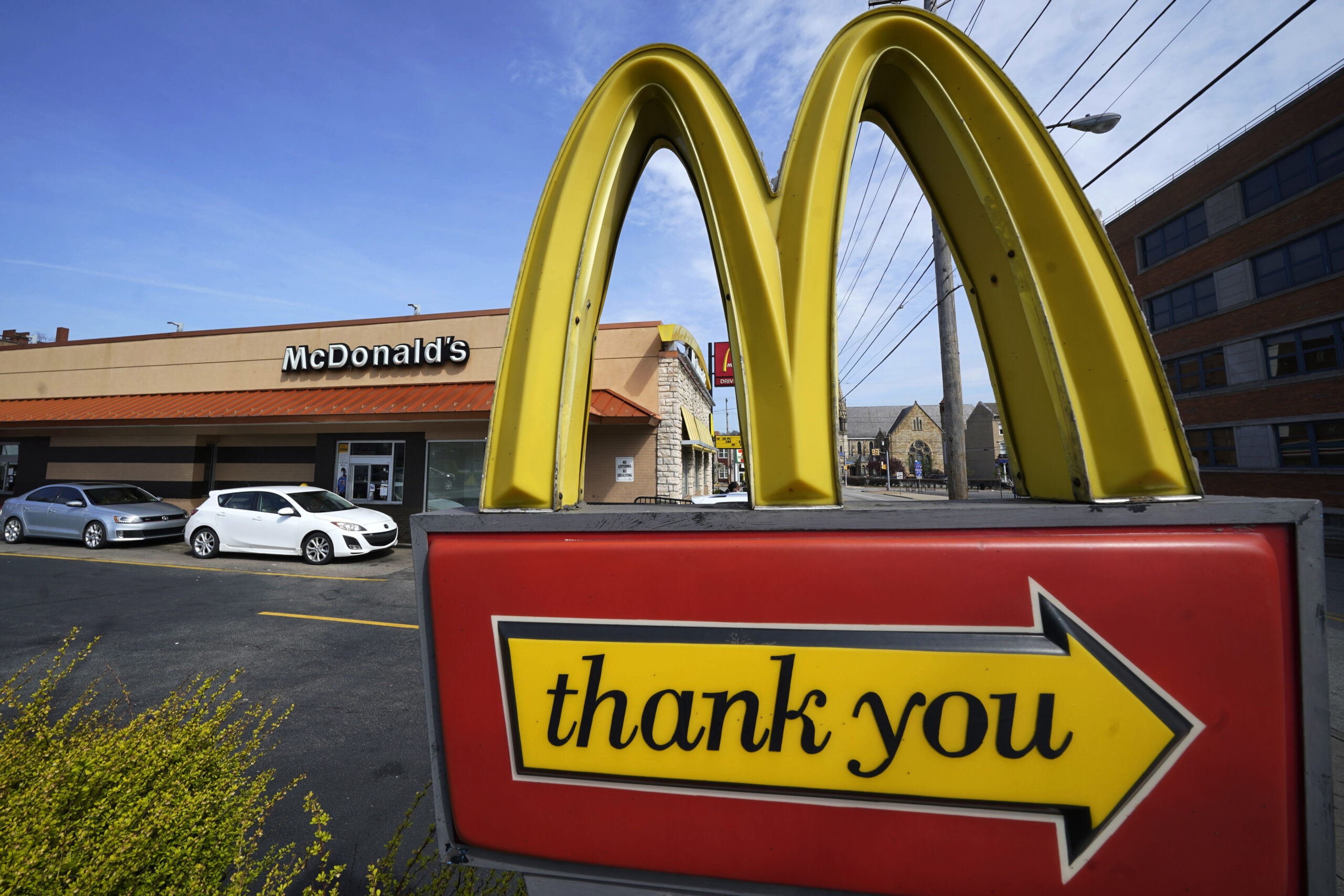 They’re lovin’ it: McDonald’s revenue spikes above expectations in latest figures