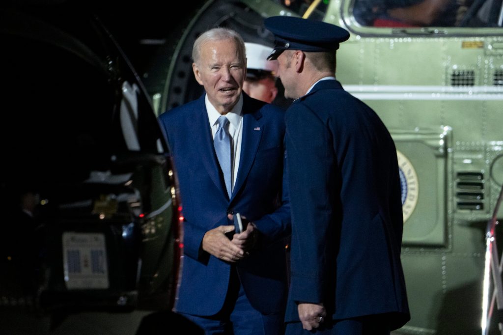 Weekly Report Card: Biden ‘Just not connecting’