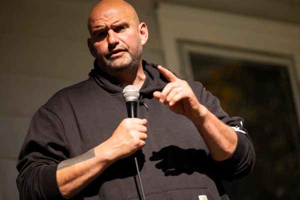 Fetterman shuts down heckler with crack about his health: ‘Joke’s on you’