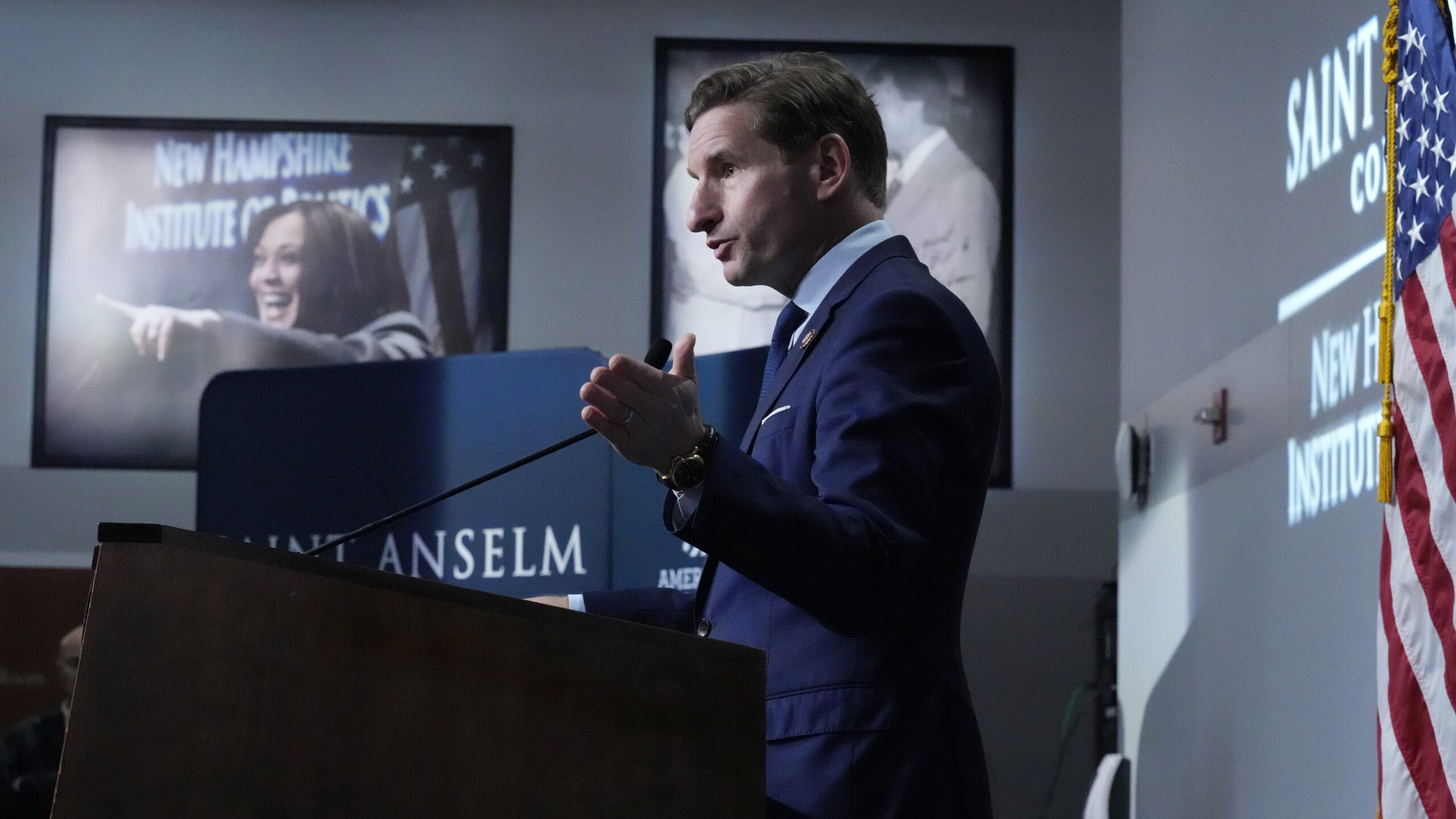 Biden challenger Dean Phillips recruits hardcore ‘defund the police’ figure to his campaign