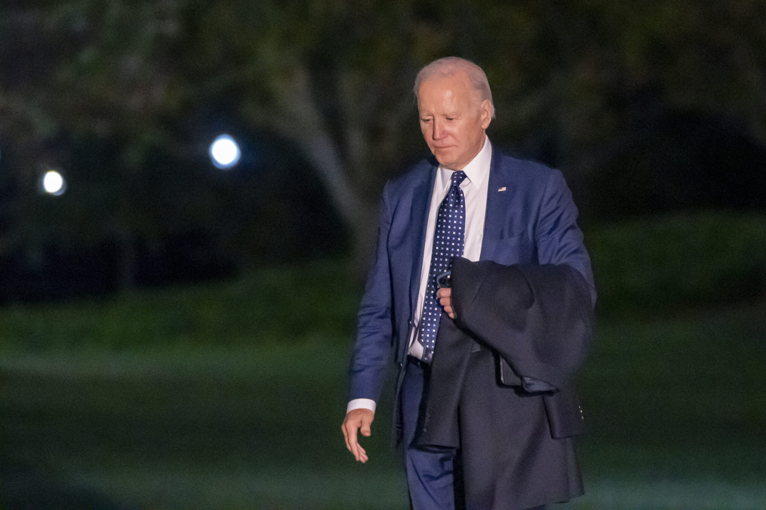 Reporter’s Notebook: Biden’s challenge in New Hampshire