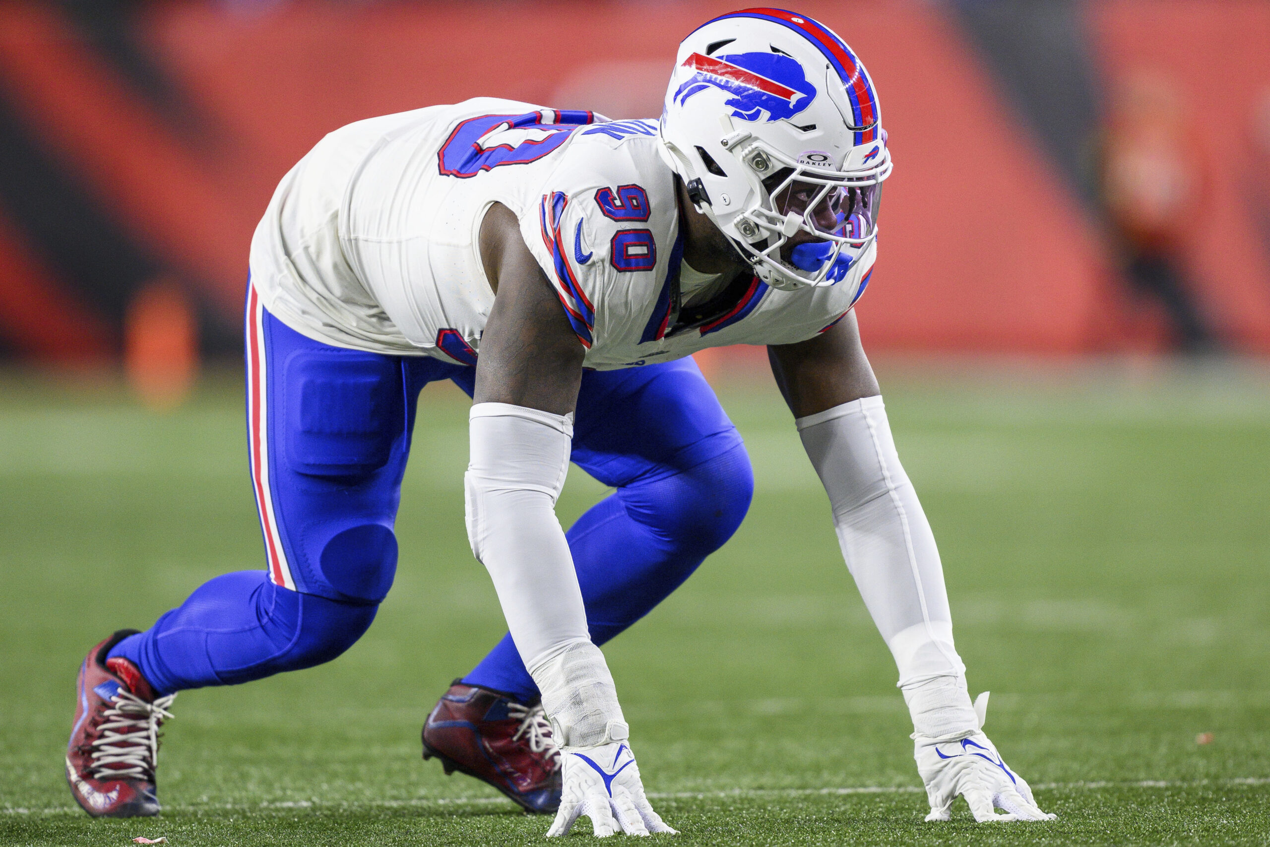Bills defensive star Shaq Lawson appears to shove fan after loss to Philadelphia Eagles