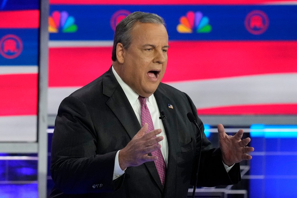 It’s Chris Christie’s turn to drop out