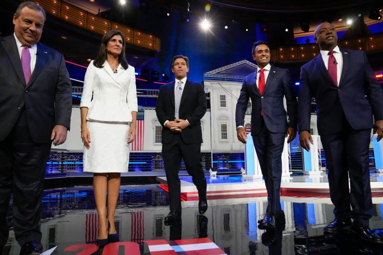 Republican presidential candidates from left, former New Jersey Gov. Chris Christie, former U.N. Ambassador Nikki Haley, Gov. Ron DeSantis (R-FL), businessman Vivek Ramaswamy, and Sen. Tim Scott (R-SC) stand onstage at the third debate.