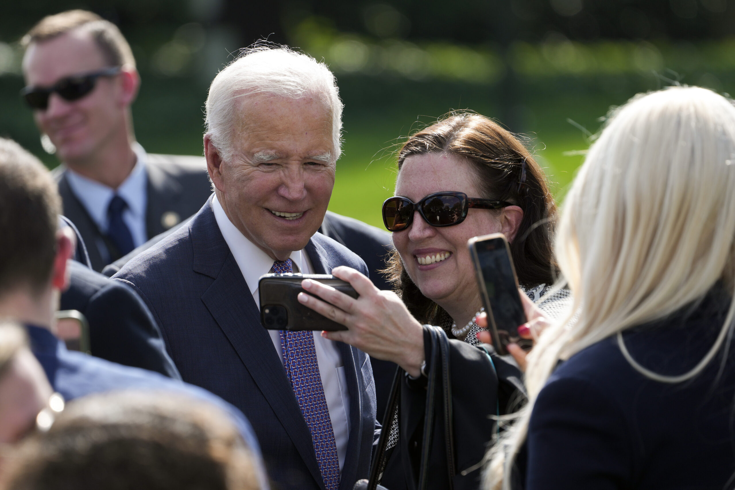 Vulnerable Biden faces death by a thousand cuts of third-party candidates