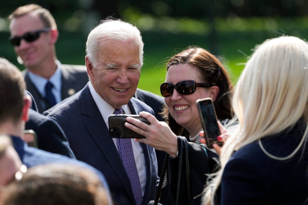 Vulnerable Biden faces death by a thousand cuts of third-party candidates