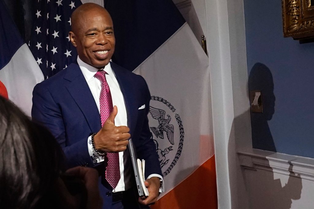Eric Adams receives last-minute invite to White House during DC trip