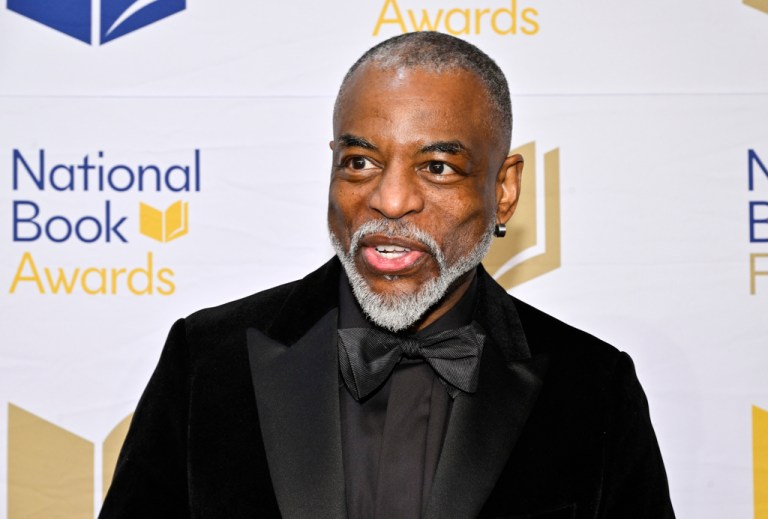 LeVar Burton jokes about fighting Moms for Liberty at National Book Awards