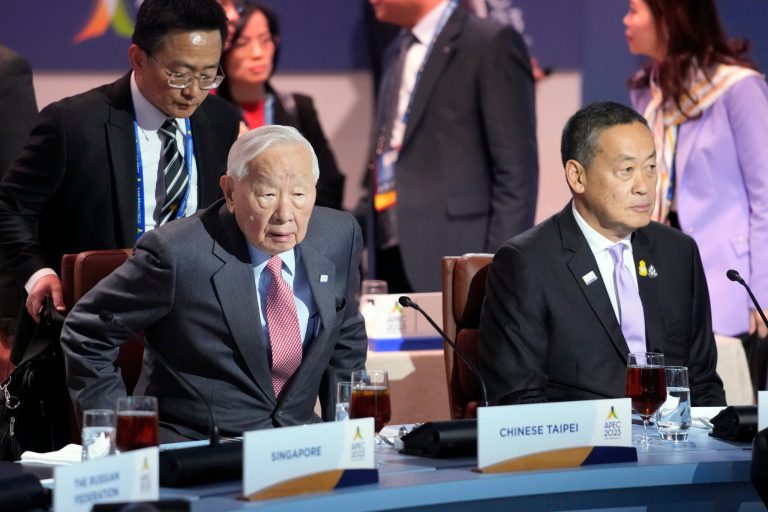 Morris Chang, representing Taiwan, left, and Thai Prime Minister Srettha Thavisin arrive for an informal dialogue and working lunch at the annual Asia-Pacific Economic Cooperation summit, Thursday, Nov. 16, 2023, in San Francisco. 