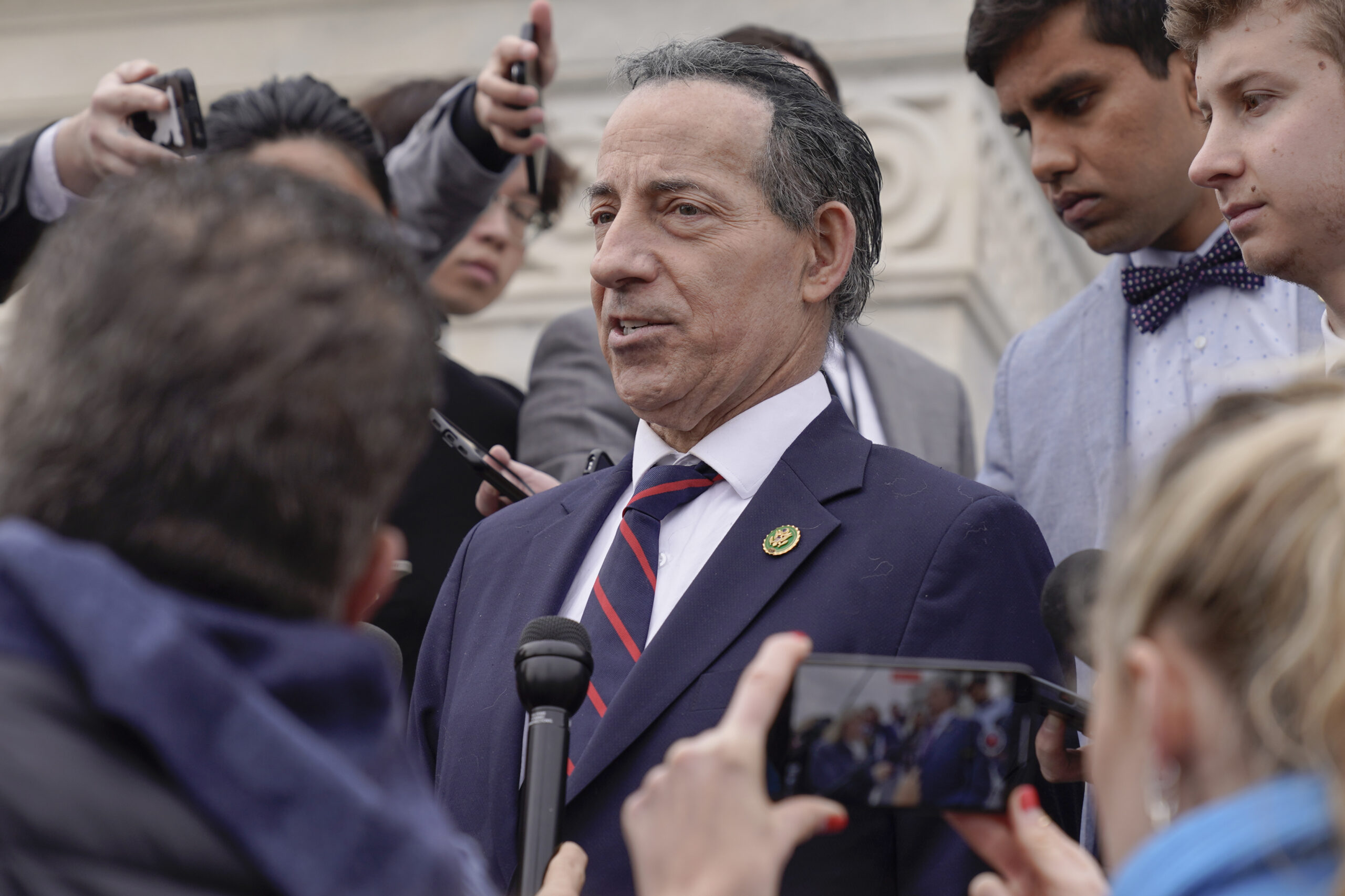 Democrats decry GOP resolution to formalize Biden impeachment inquiry as ‘sham’