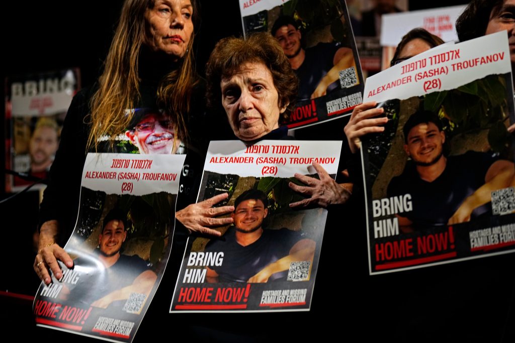 Hamas hostage seen fighting back against captors in video from Oct. 7