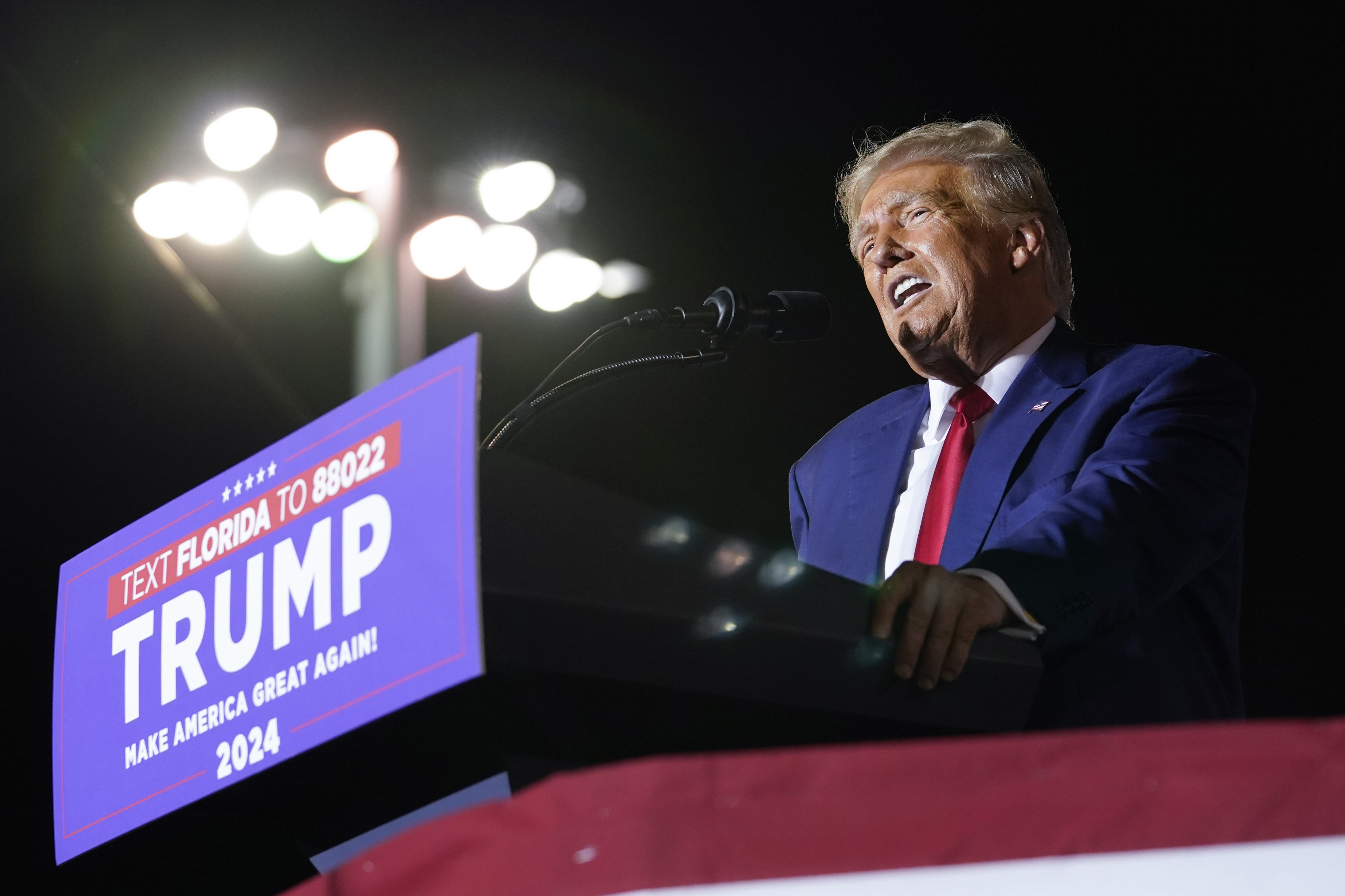 Trump rages that Jack Smith keeps prosecution efforts going as ex-president hits the campaign trail