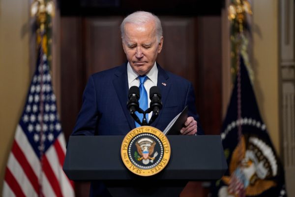 All agree: Media bias worst ever, Biden coverage condemned