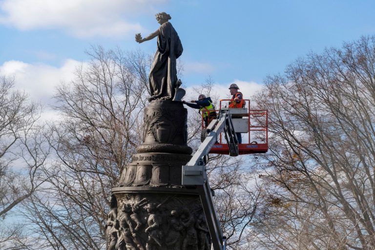 Confederate monument at Arlington National Cemetery can stay for now, judge rules