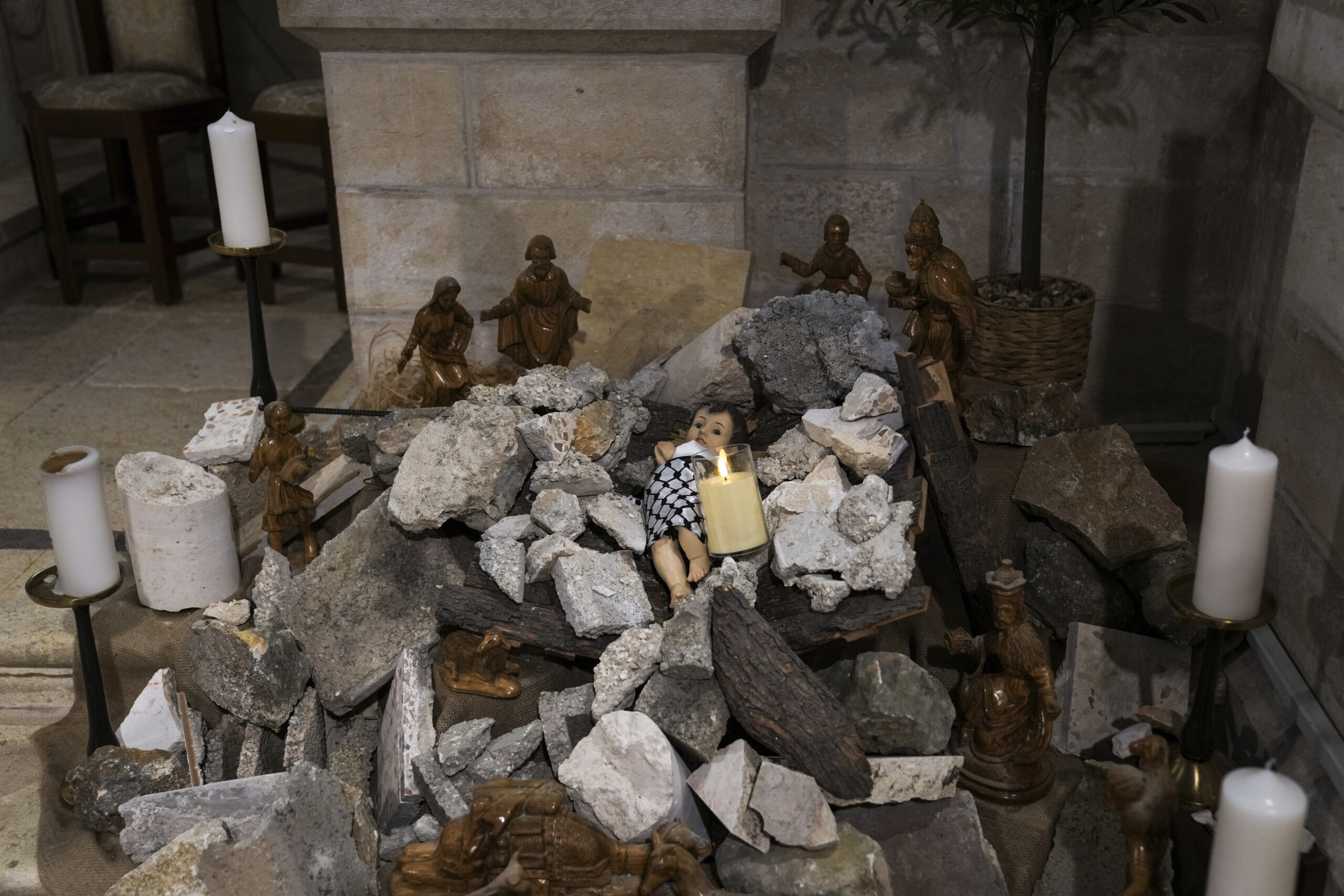 Palestinian Christians Somber Christmas